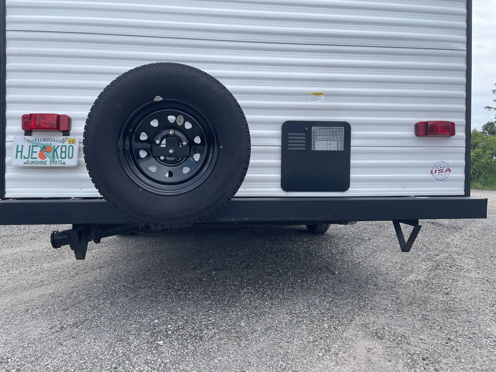 2023 Forest River Wildwood X-Lite 261BHXL — backside