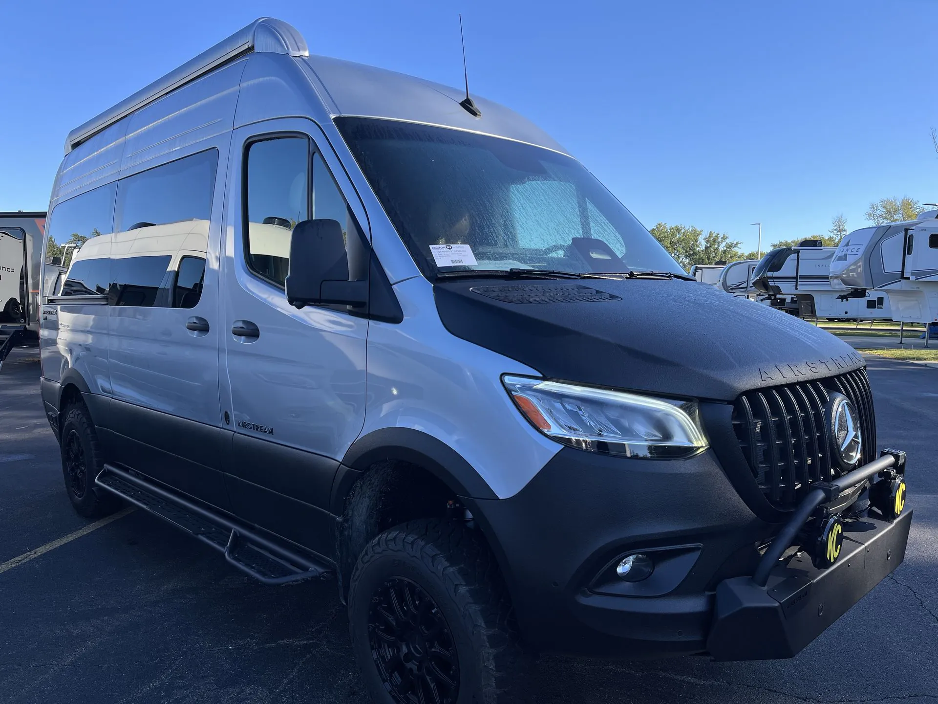 2026 Airstream Interstate 19GTX - Photo 2