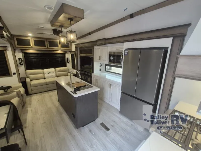 2026 Keystone Montana 3231CK - Photo 3