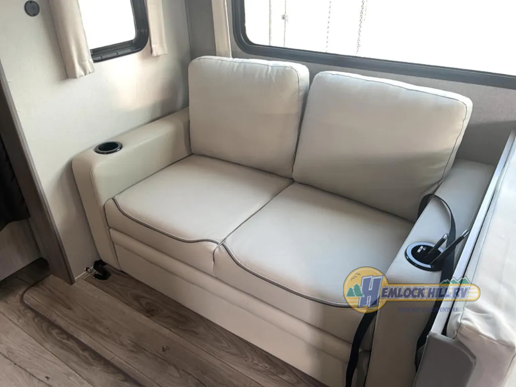 2026 Coachmen Catalina Legacy Edition 273DBHCK, Photos photo 20