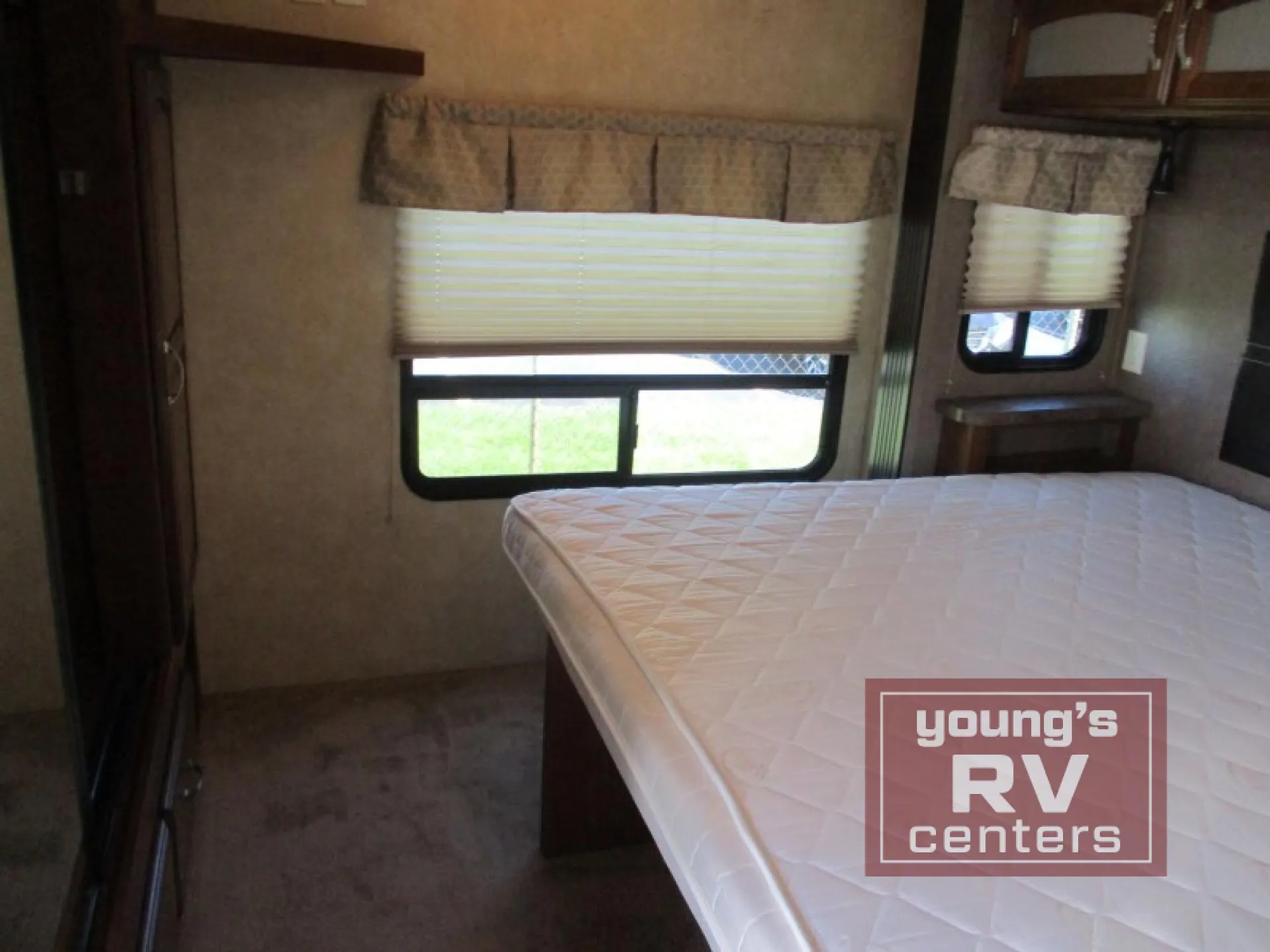 2016 Forest River Salem Villa 353FLFB — Photo 6