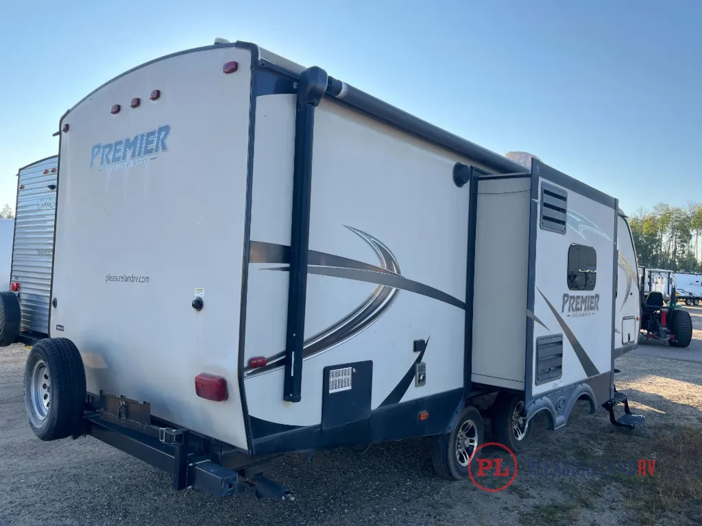 2016 Keystone Premier Ultra Lite 26RBPR, Photos photo 5