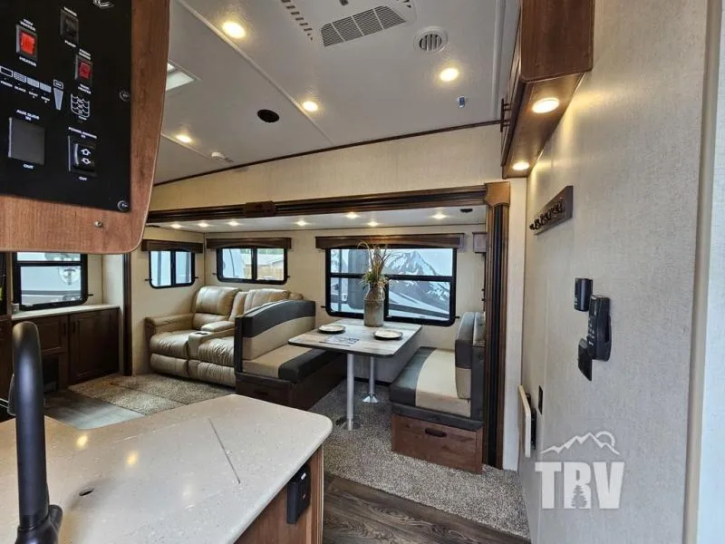 2024 Outdoors RV Glacier Peak Titanium Series 27MKS - Photo 3