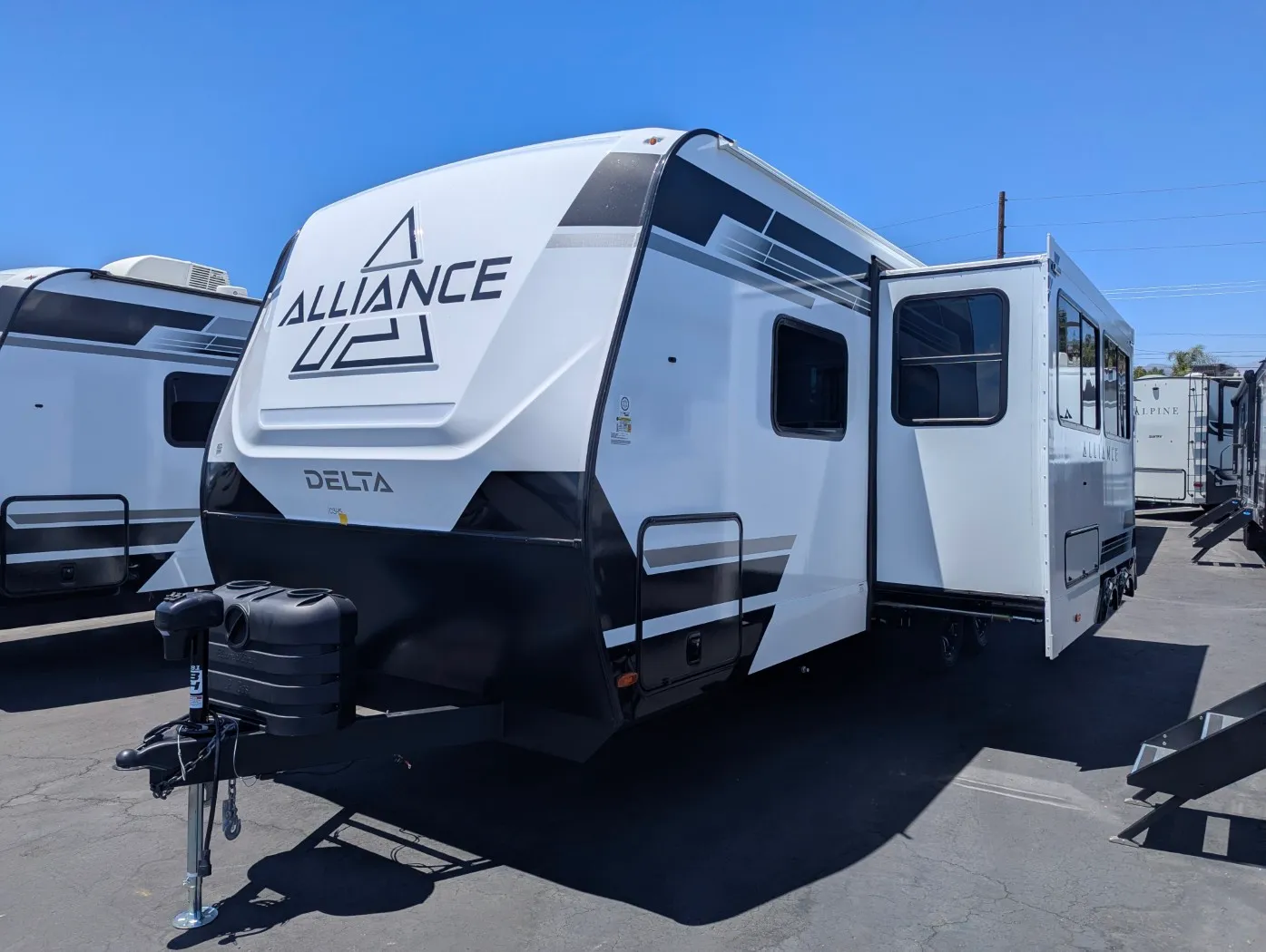 2027 Alliance RV Delta 281BH - Photo 4