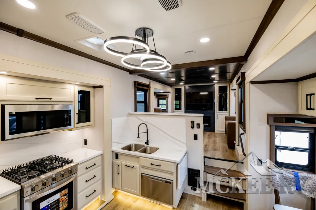 2026 Forest River RiverStone 425FO, Photos photo 4