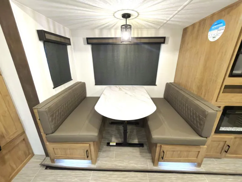 2024 Coachmen Freedom Express Ultra Lite 274RKS, Photos photo 16