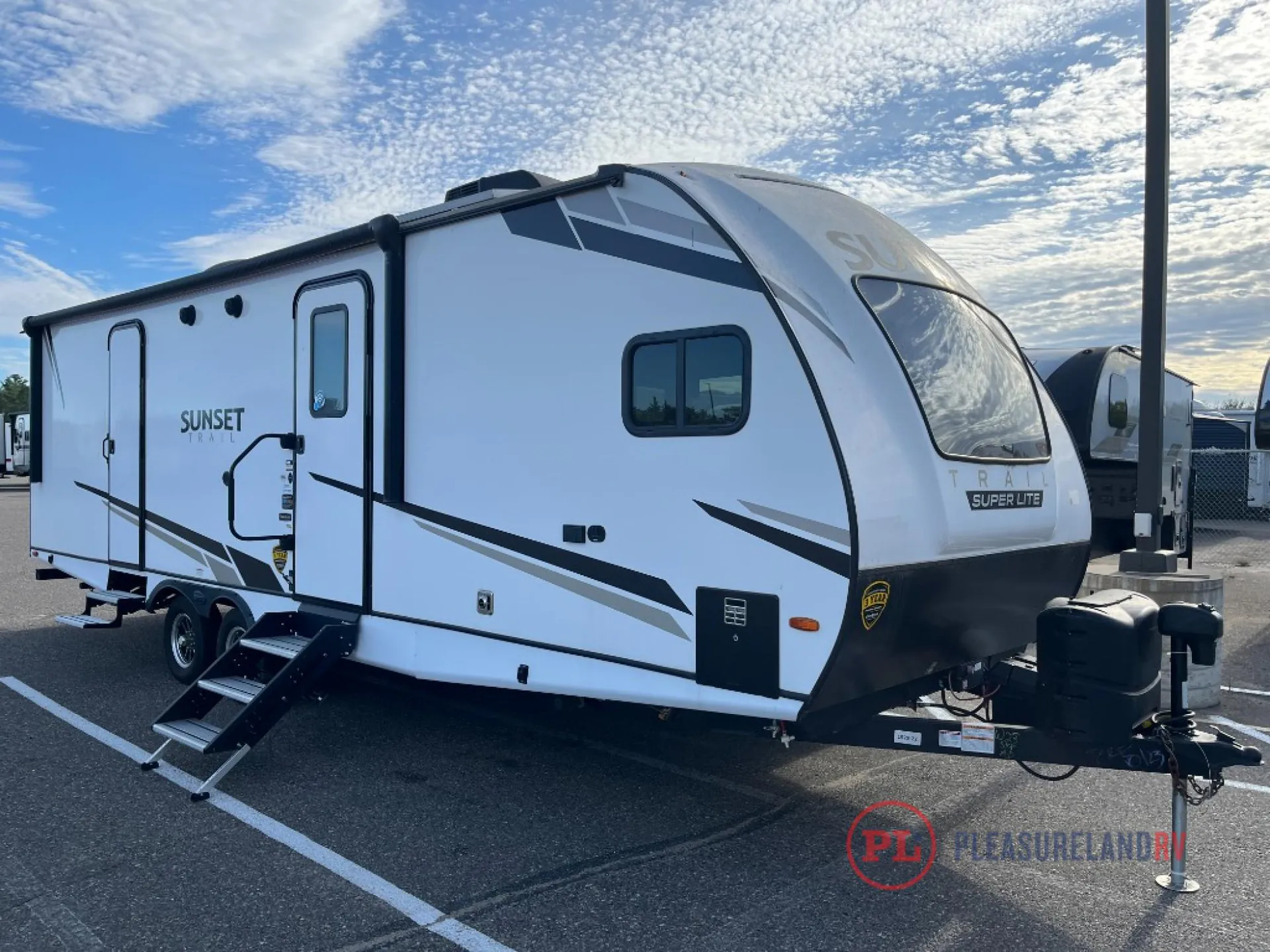 2022 CrossRoads Sunset Trail Super Lite SS269FK - Photo 2