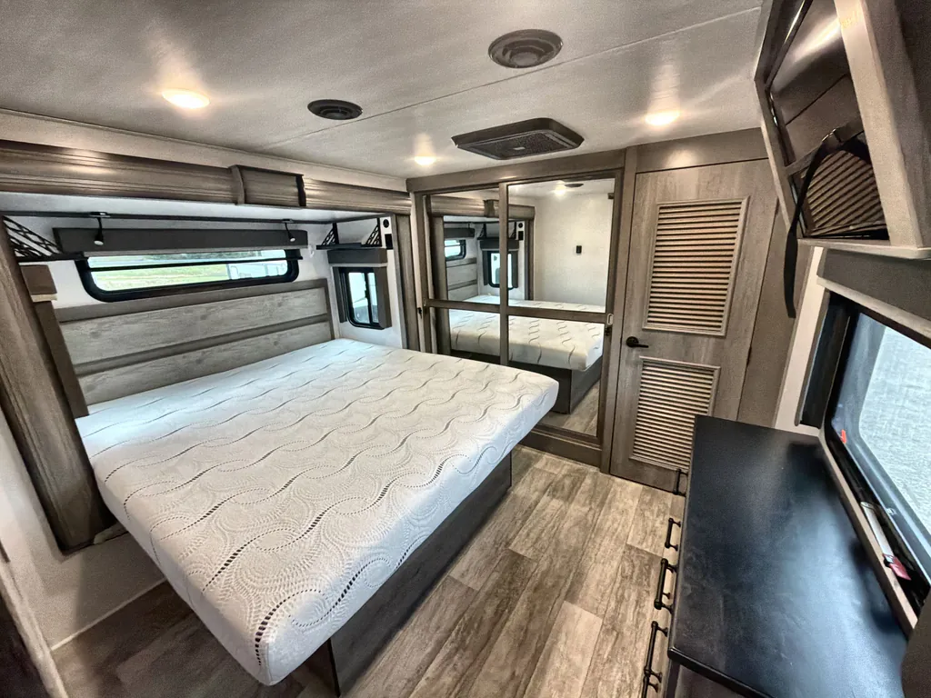 2022 Keystone Montana 3231CK, Photos photo 15