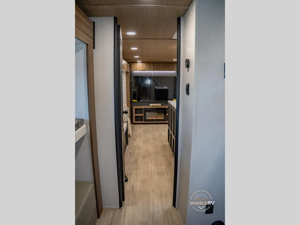 2027 Forest River Vibe 3400BH, Photos photo 40