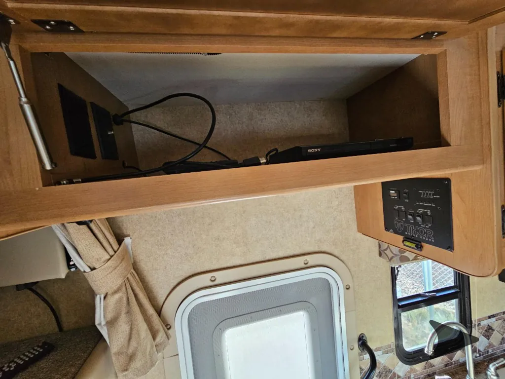 2017 Thor Motor Coach Freedom Elite 22FE, Photos photo 11