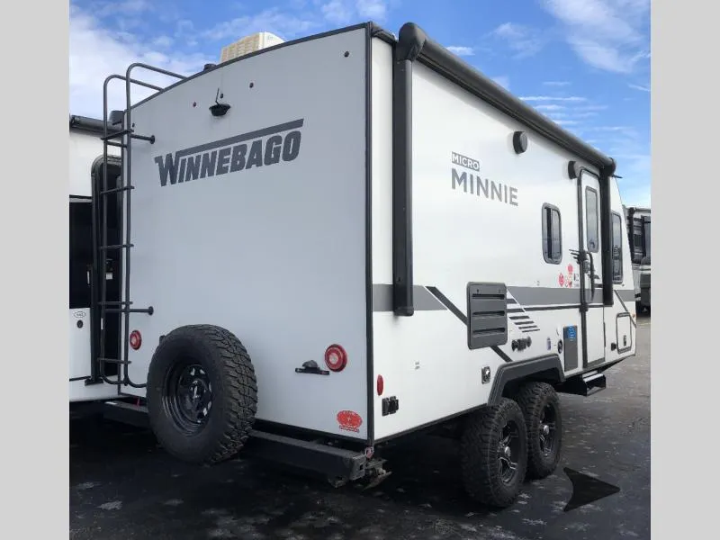 2022 Winnebago Micro Minnie 2100BH - Photo 3