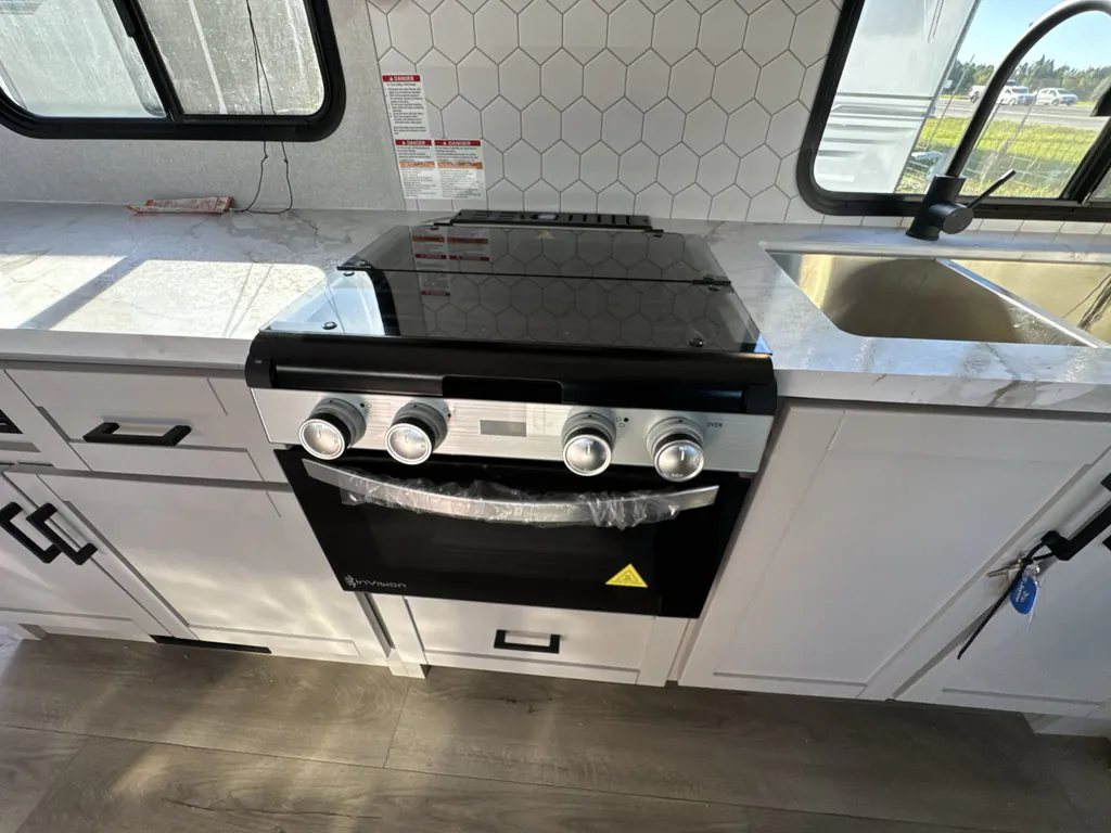 2026 Jayco Jay Feather 29QBH, Photos photo 8