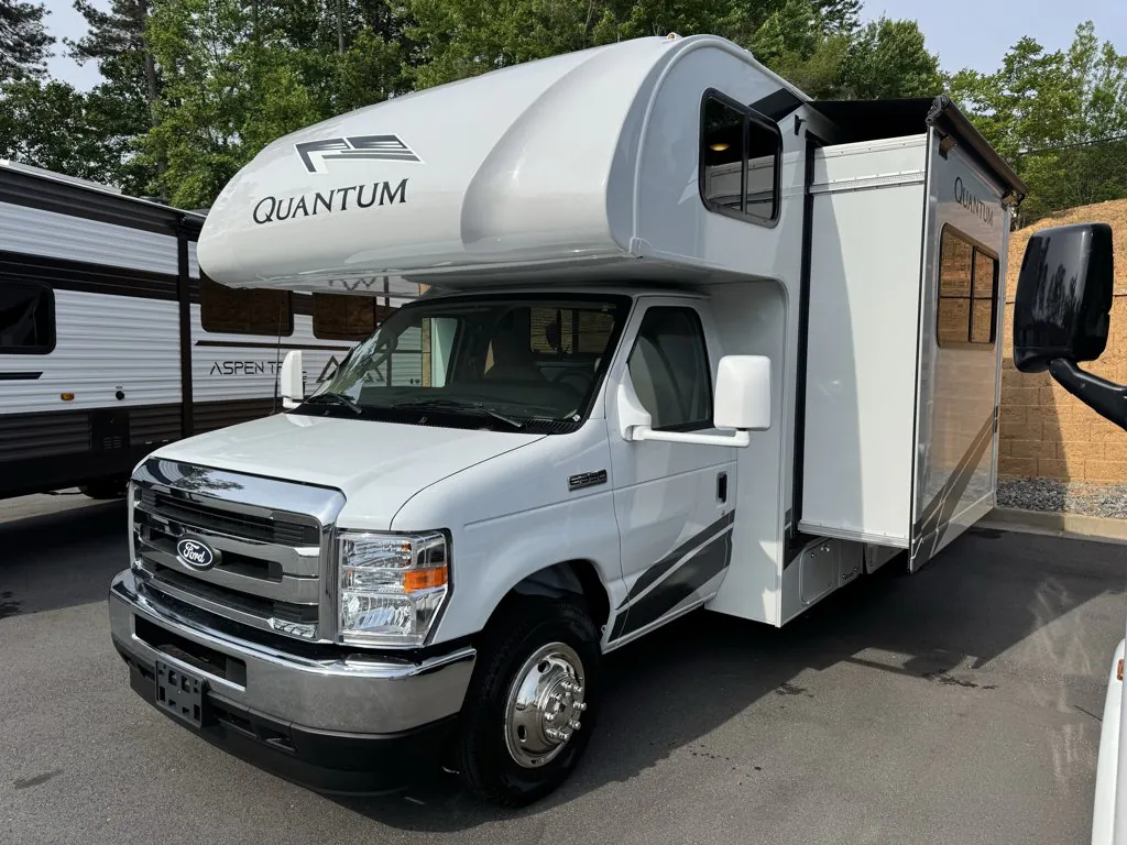 2026 Thor Motor Coach Quantum ESpec Essential LZ25 - Photo 4