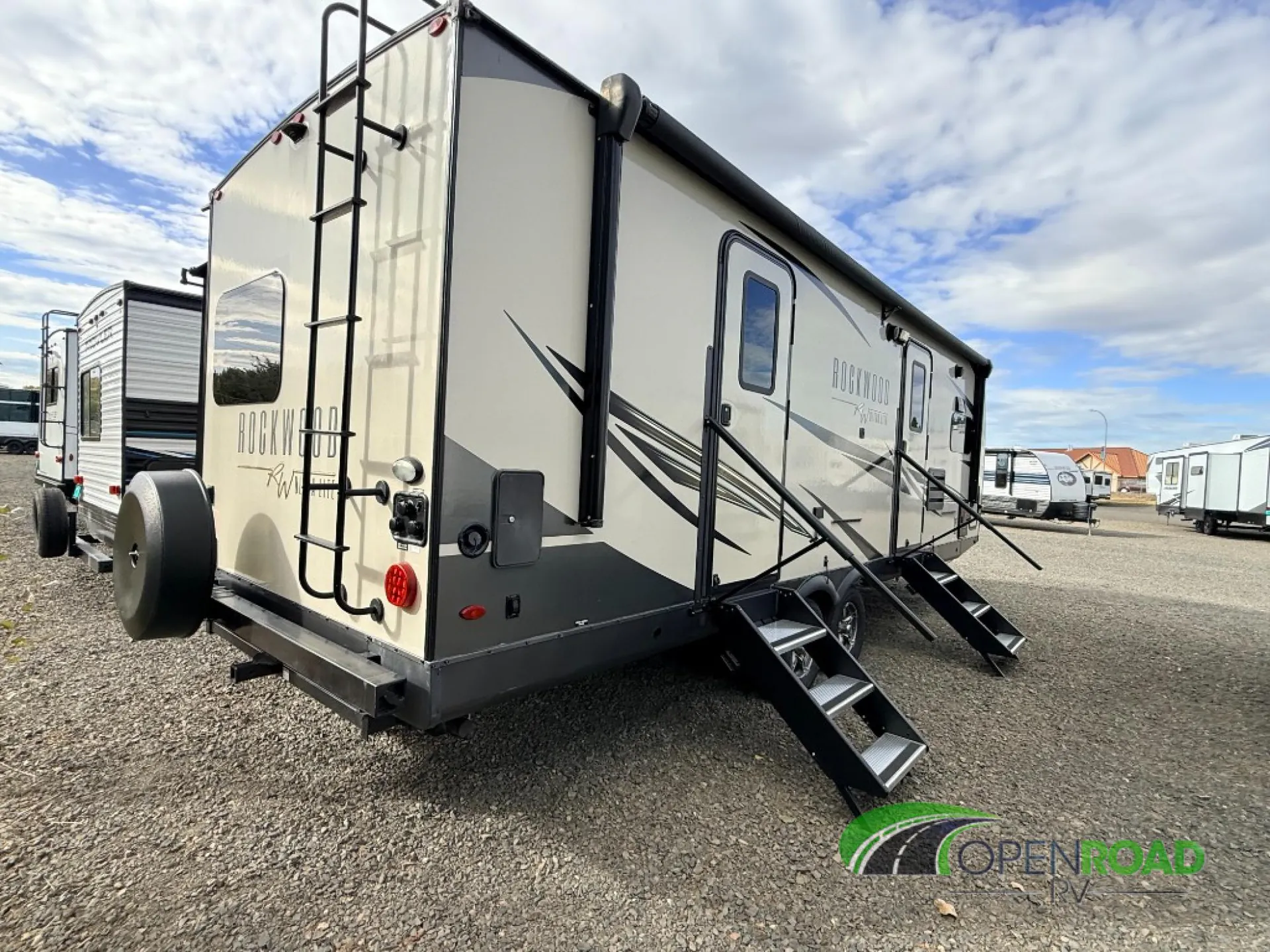 2022 Forest River Rockwood Ultra Lite 2608BS - Photo 3