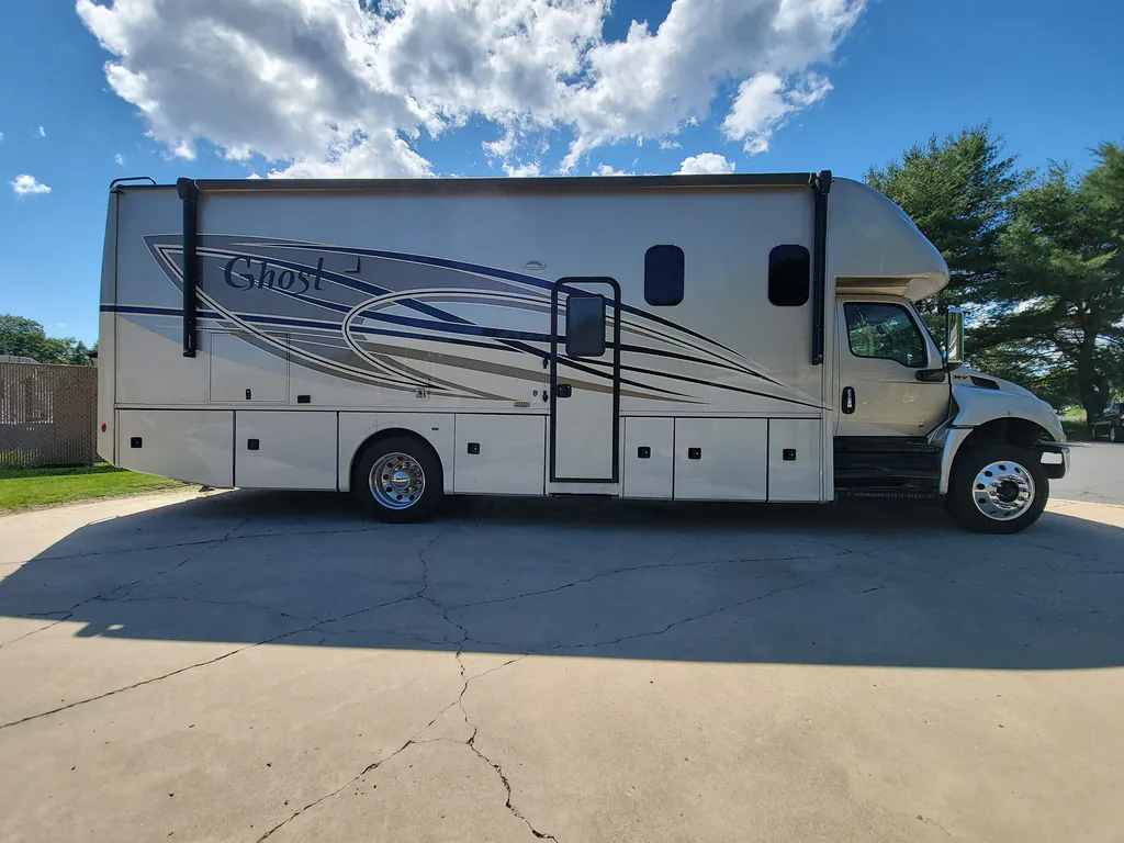 2024 nexus rv Ghost 33DS, Photos photo 5