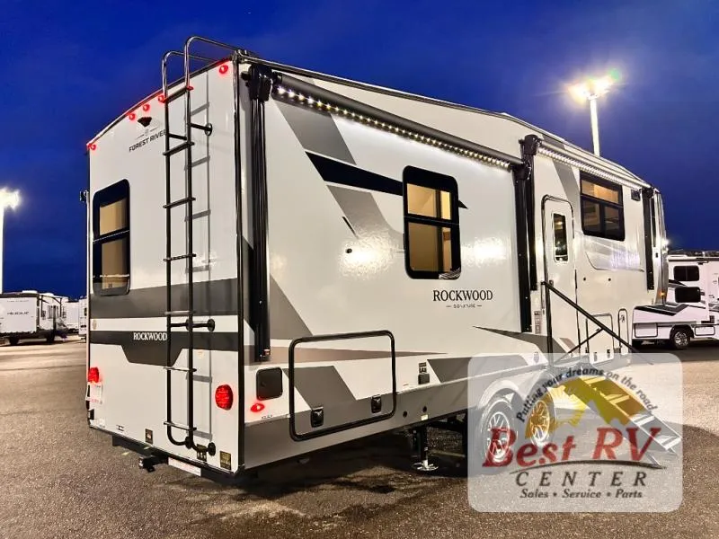 2026 Forest River Rockwood Signature 290SFK - Photo 4