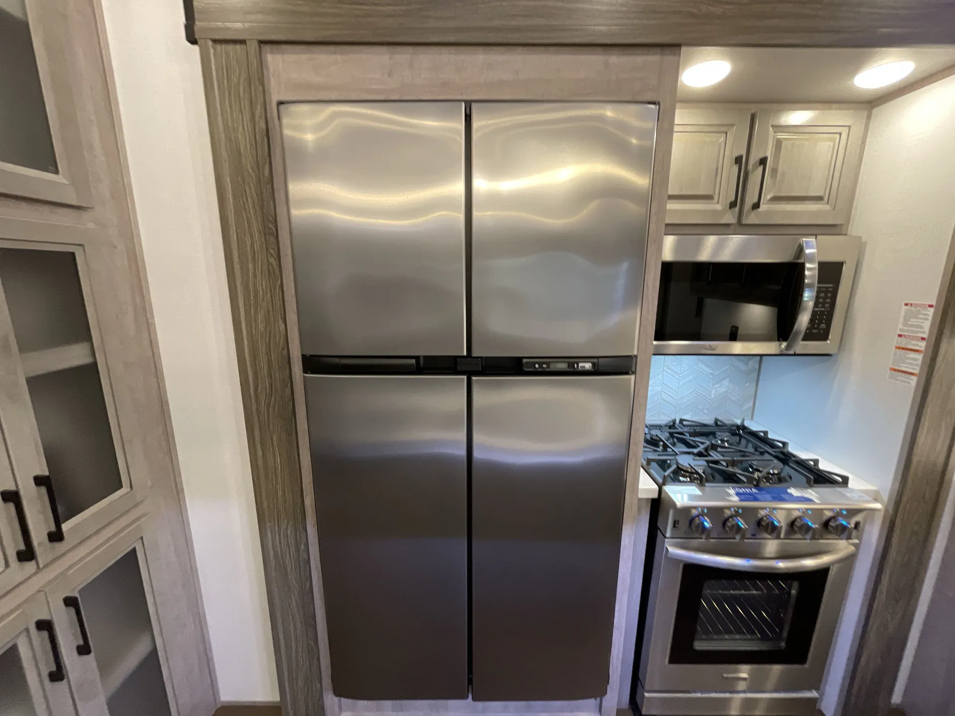 2023 Dutchmen Voltage 3675 dealer photo 8 from Camping World