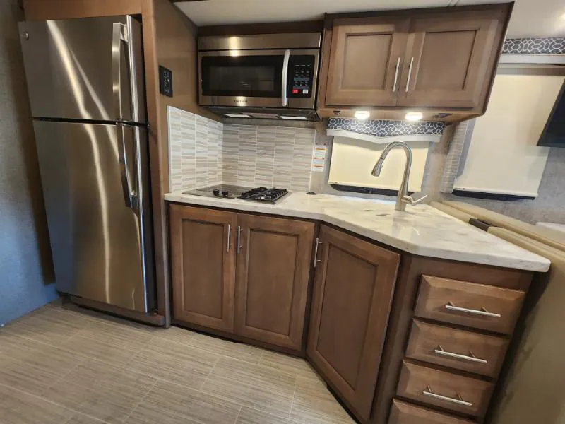 2022 Thor Motor Coach Magnitude Super C XG32, Photos photo 13
