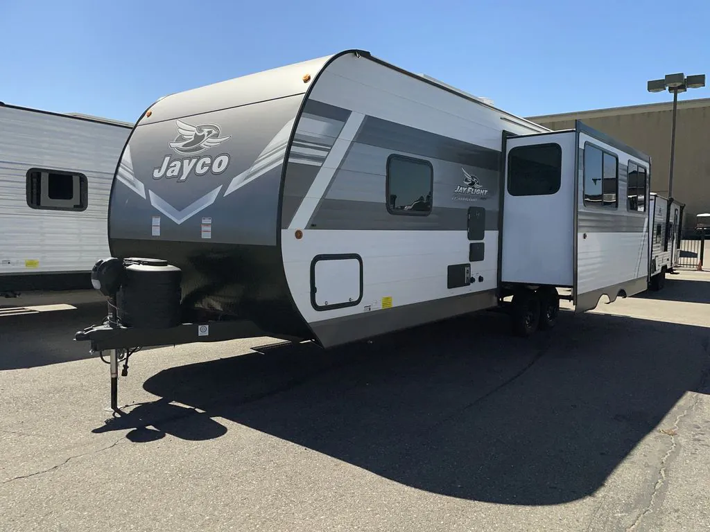 2027 Jayco Jay Flight SLX 262RLSW, Photos photo 2