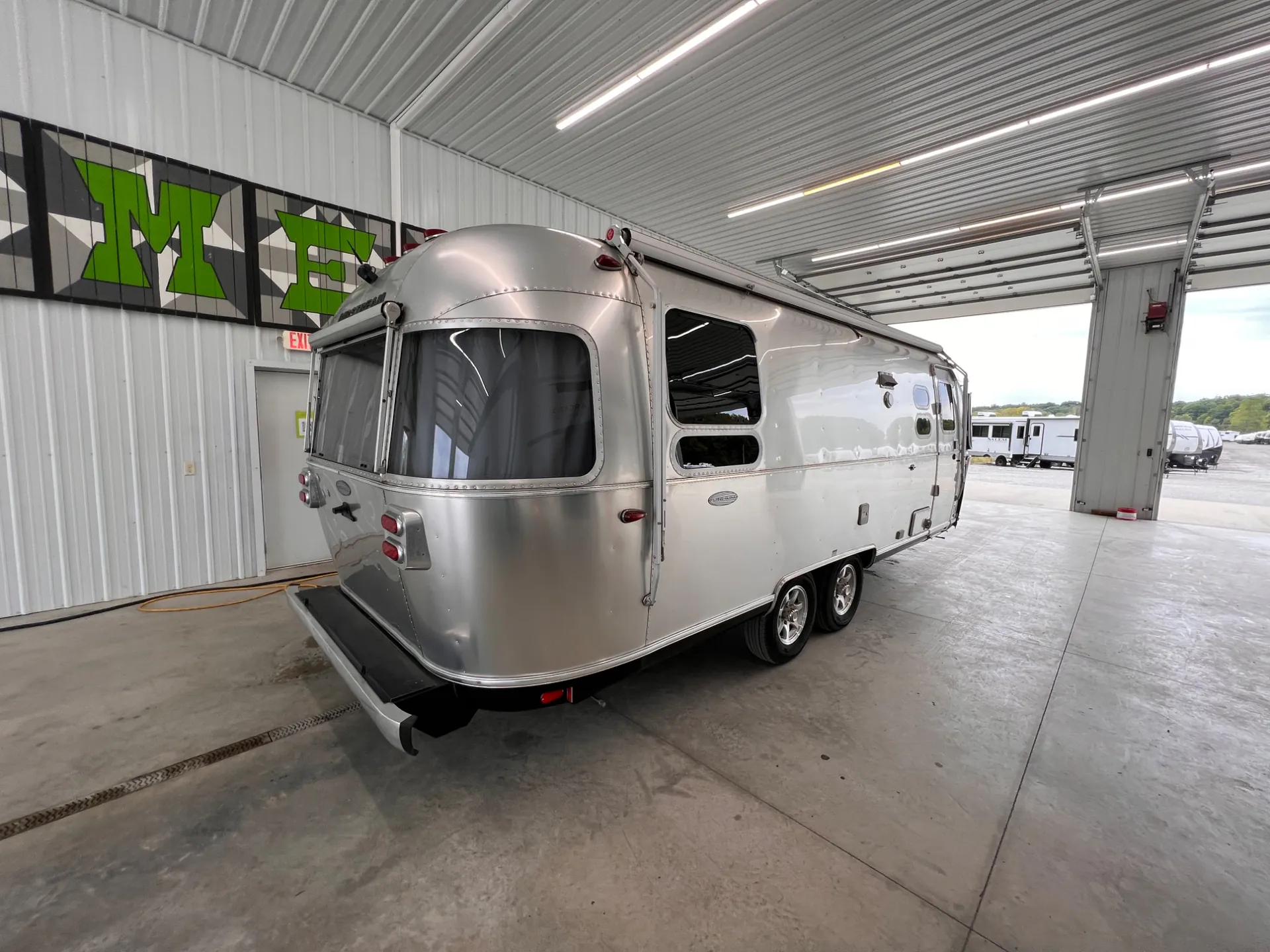 2019 Airstream Flying Cloud 25RB - Photo 4