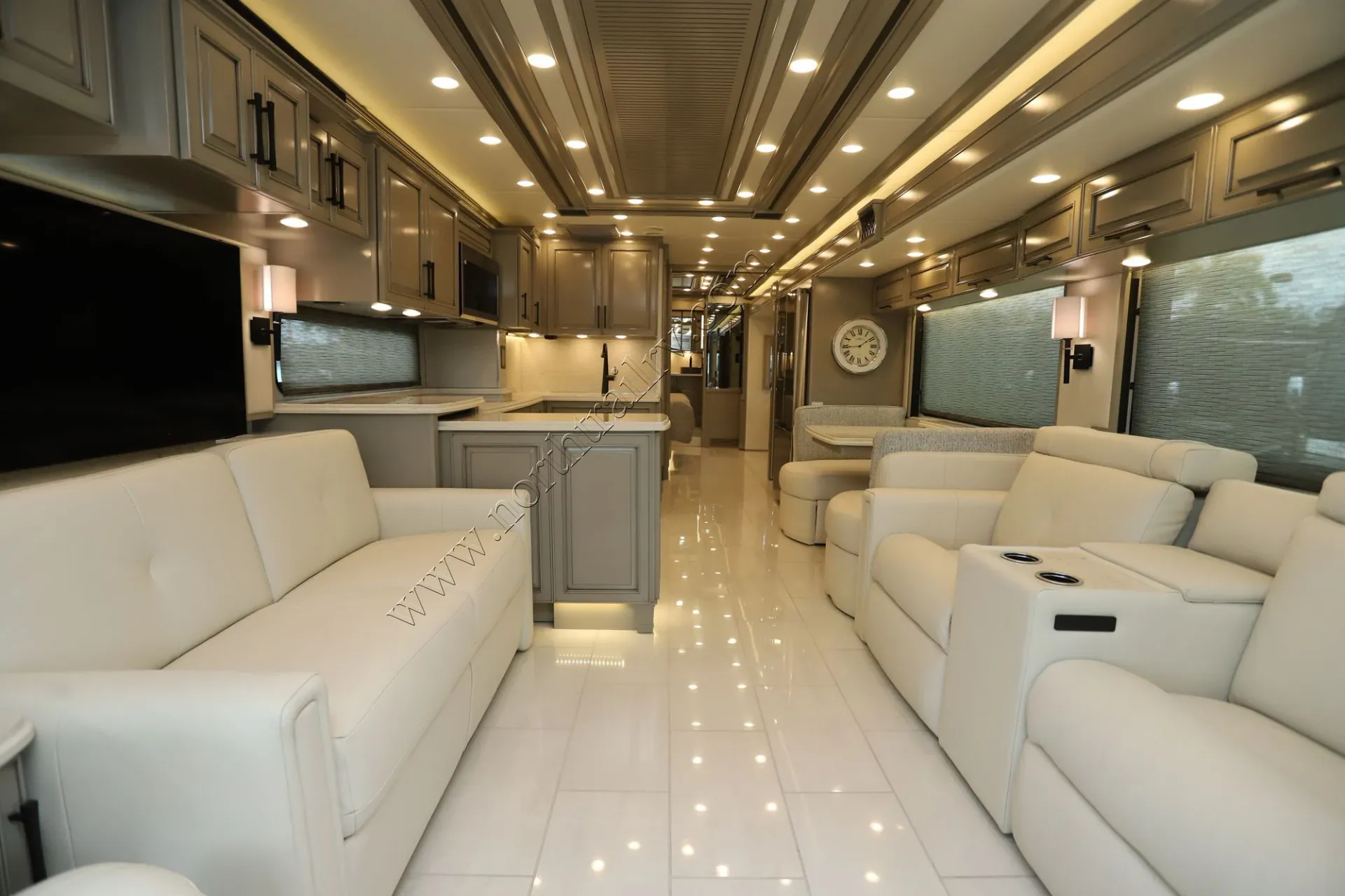 2027 Newmar London Aire 4569 - Photo 4
