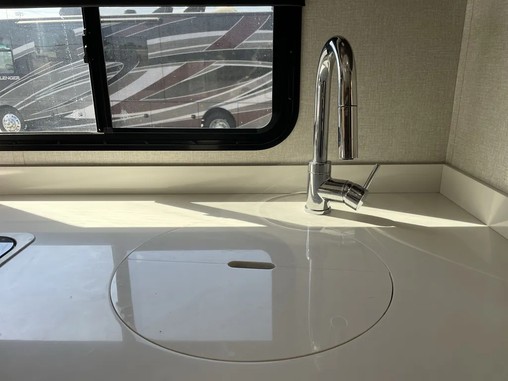 2019 Tiffin Wayfarer 25 QW, Photos photo 12