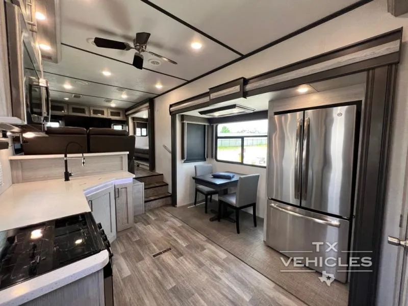 2021 Keystone Montana High Country 373RD - Photo 2
