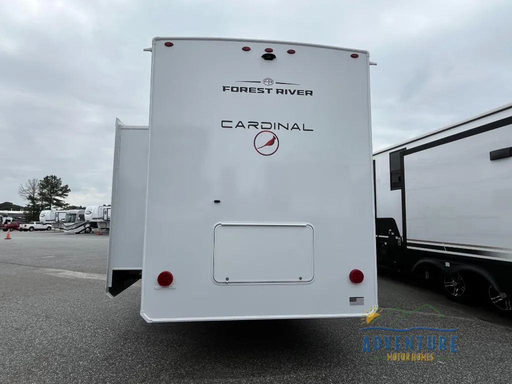 2027 Forest River Cardinal 36FL, Photos photo 4