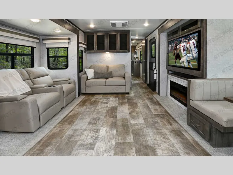 2023 Forest River Rockwood Signature 8332SB - Photo 3