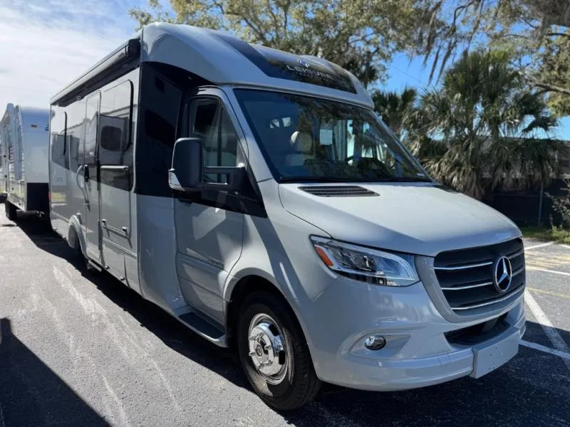2026 Leisure Travel Unity 24MBL - Main photo