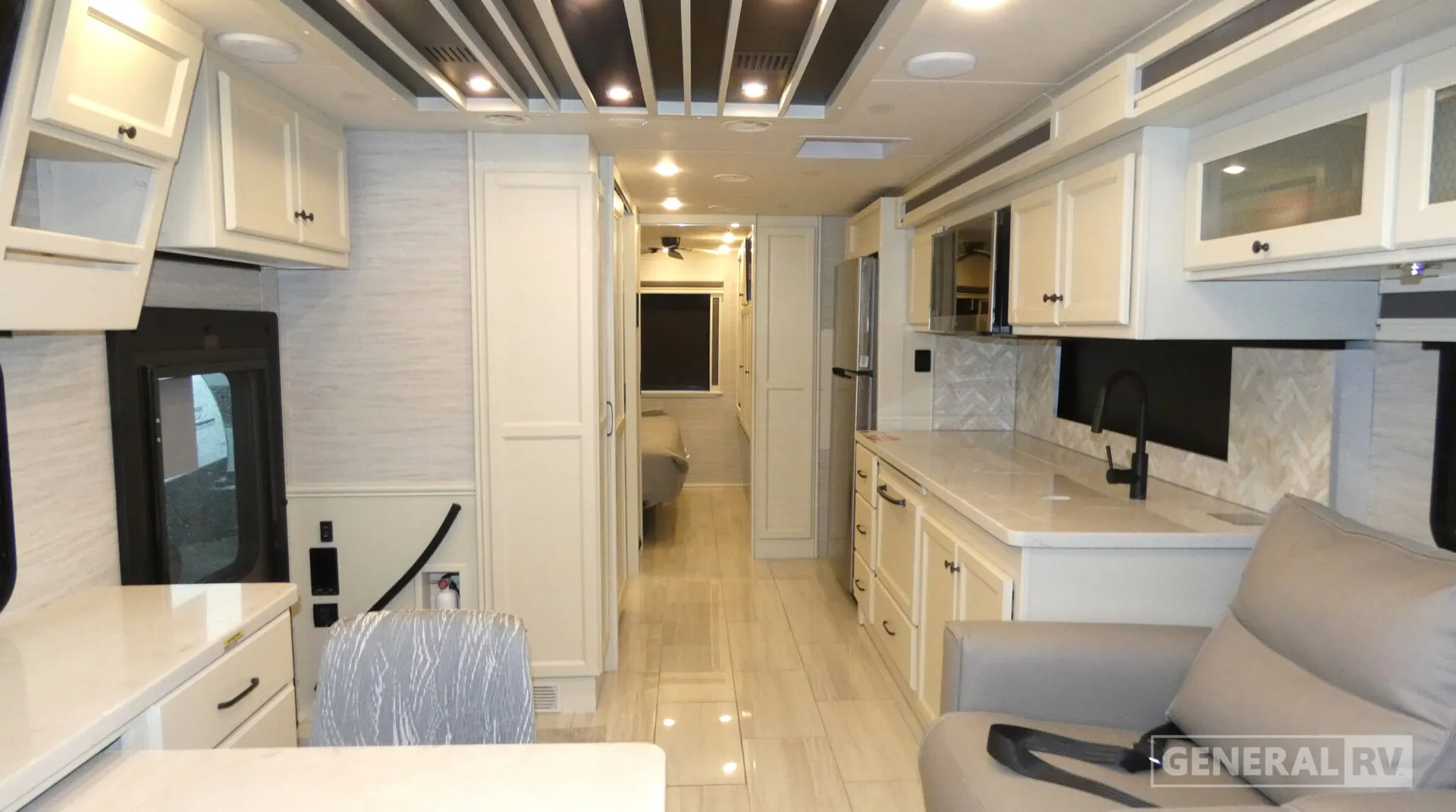 2026 Tiffin Allegro Bay 34 DB - Photo 3