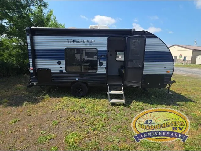 2022 Forest River Cherokee Wolf Pup 16FQ - Photo 2