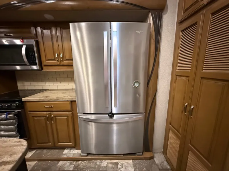 2019 Forest River Cedar Creek Hathaway Edition 38FBD — Photo 6