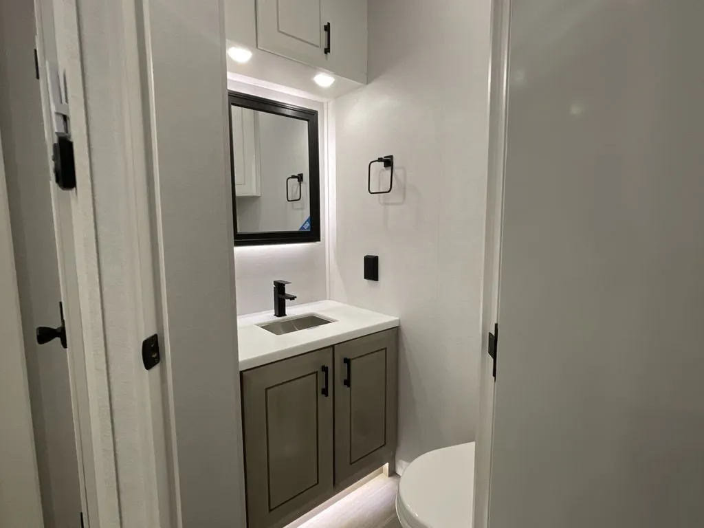 2027 Jayco Pinnacle 36FBTS, Photos photo 22