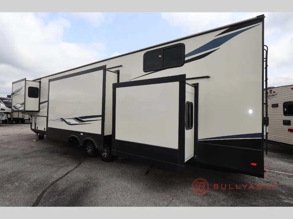 2024 Keystone Montana High Country 381TB, Photos photo 53