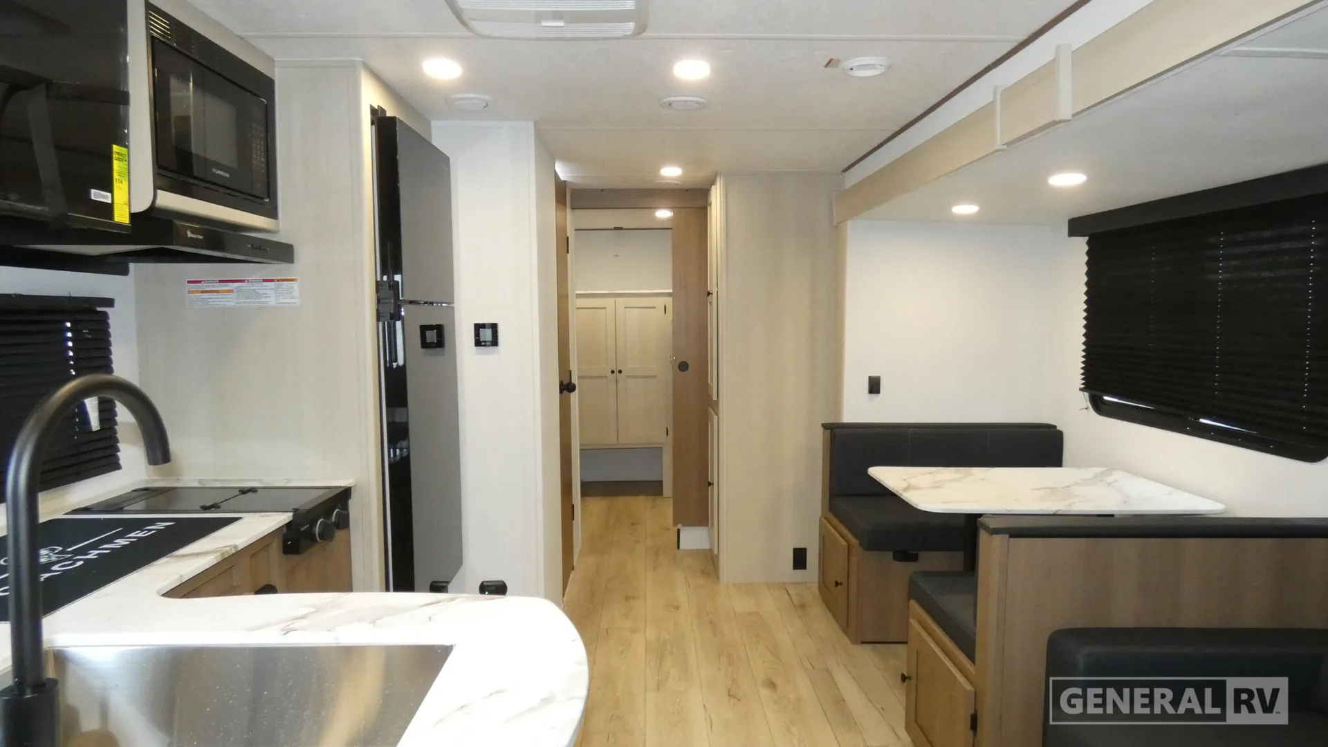 2026 Coachmen Apex X Series 29BHX - Photo 3