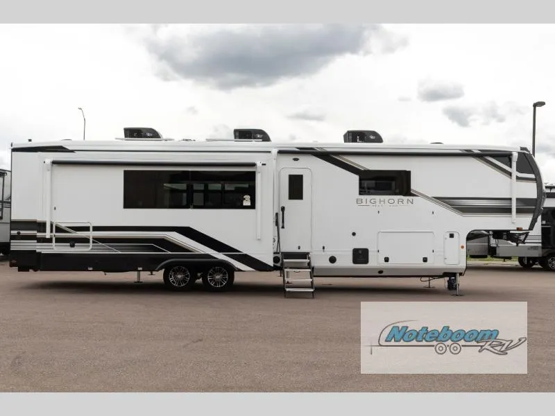 2027 Heartland Bighorn 39RK - Photo 2