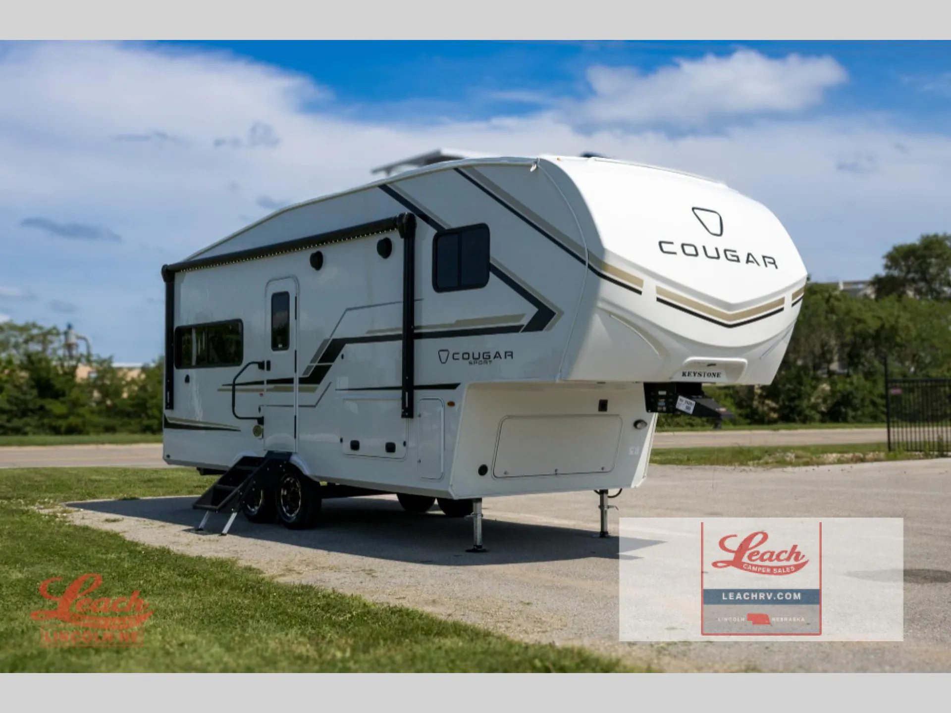 2027 Keystone RV Cougar 2100ML - Photo 2