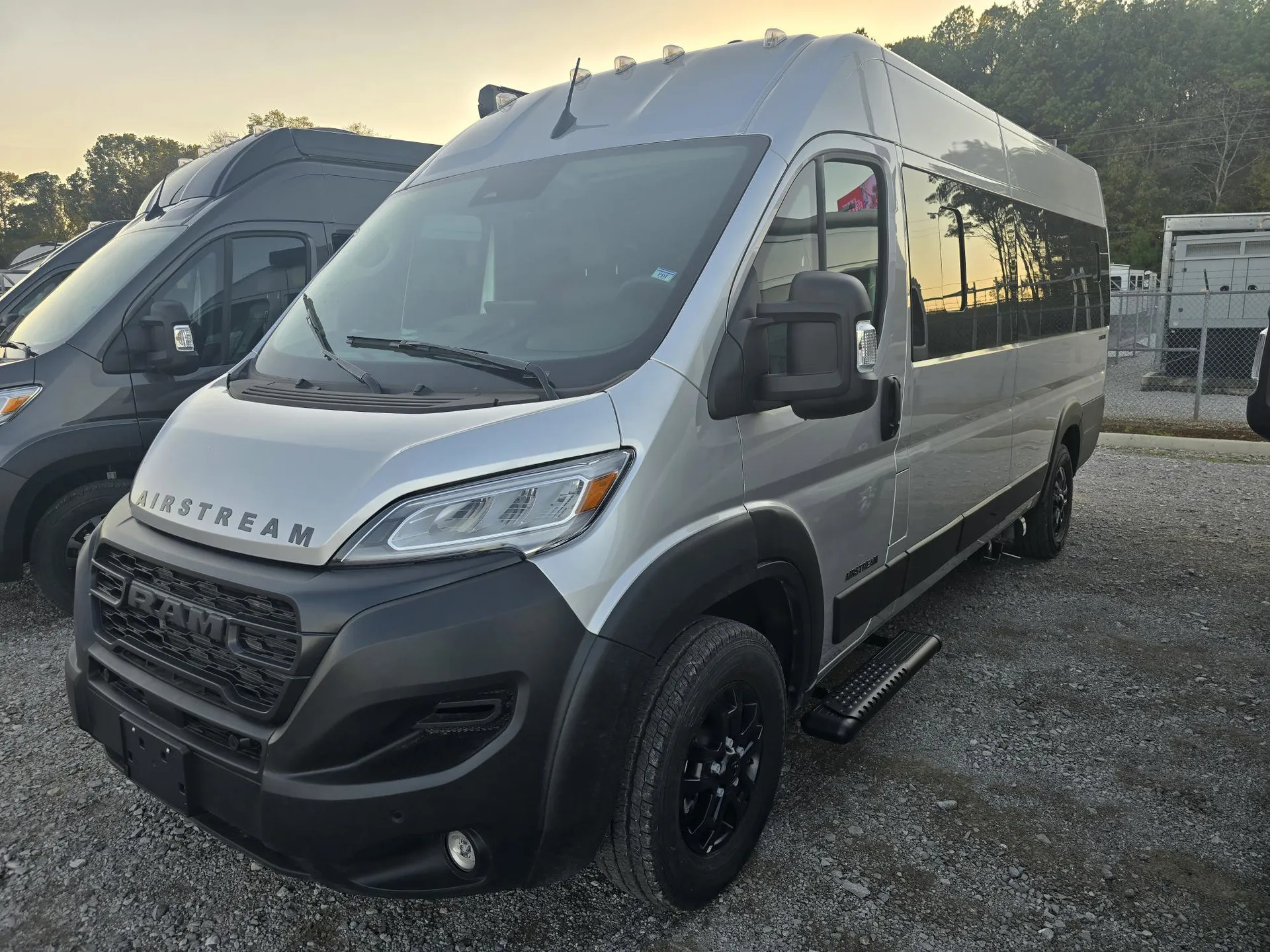 2026 Airstream Rangeline BASE - Photo 4