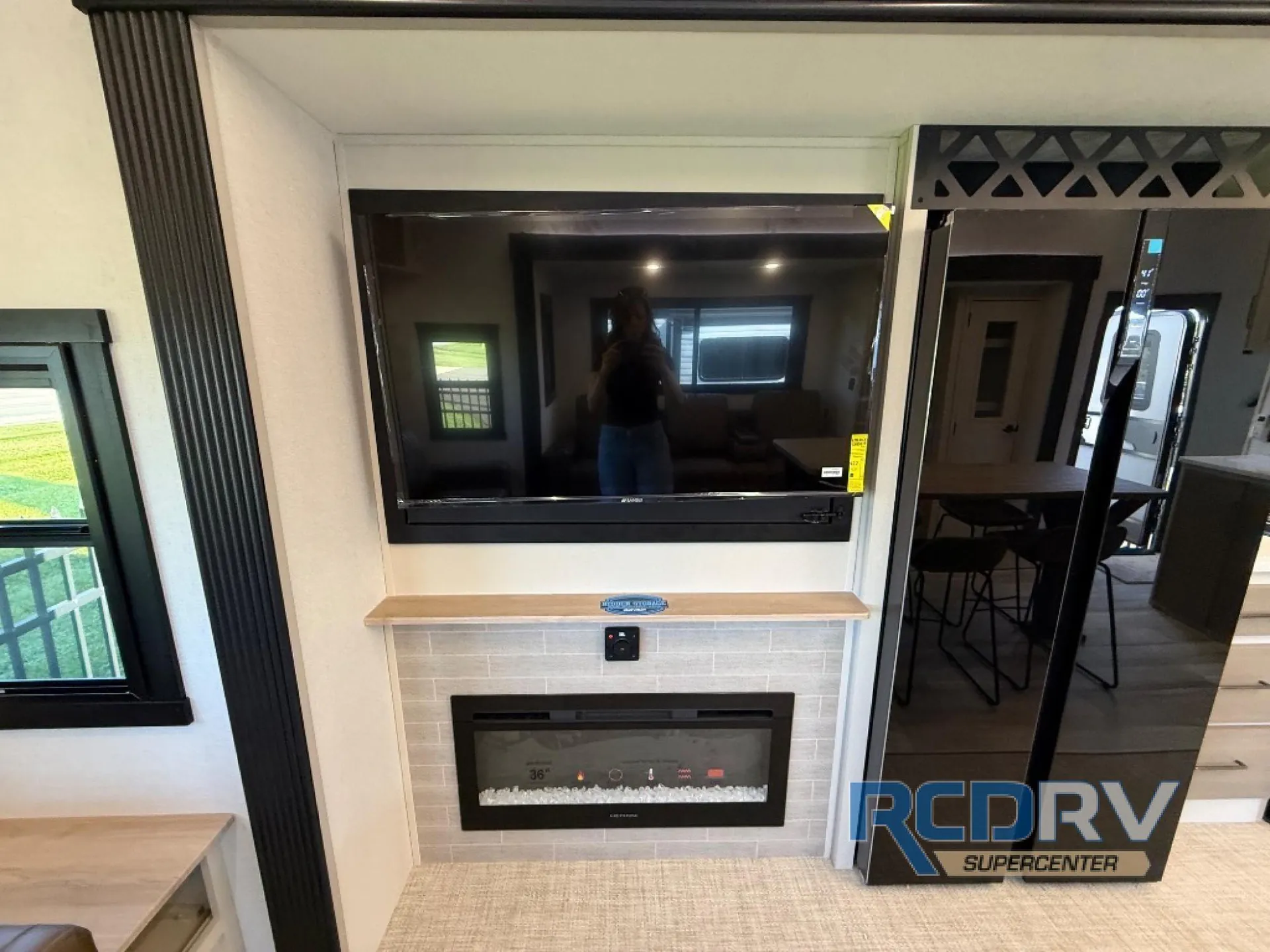 2027 Forest River Salem Hemisphere 373MBRL — Photo 5