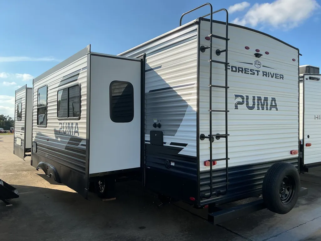 2027 Forest River Puma 27RBDS, Photos photo 3