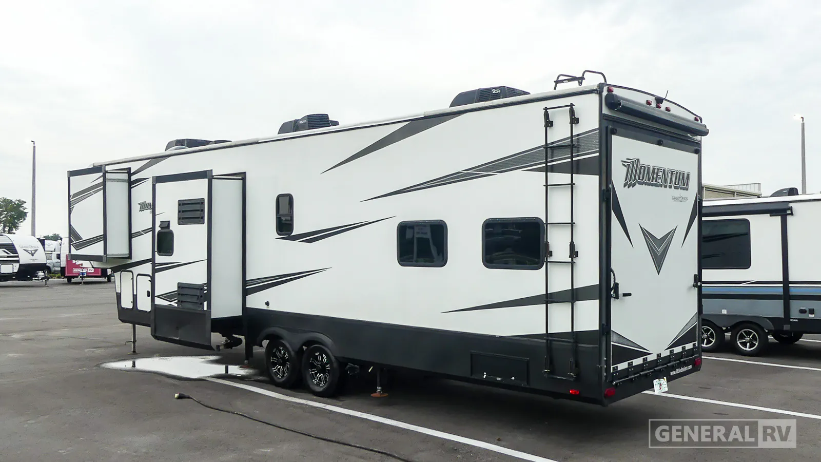 2019 Grand Design Momentum G-Class 350G - Photo 4