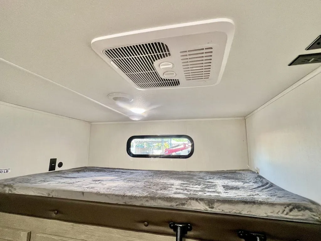 2026 Forest River Cherokee Alpha Wolf 33BH, Photos photo 57