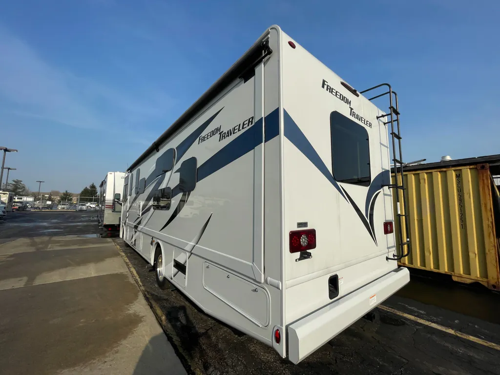 2024 Thor Motor Coach Freedom Traveler A32, Photos photo 22