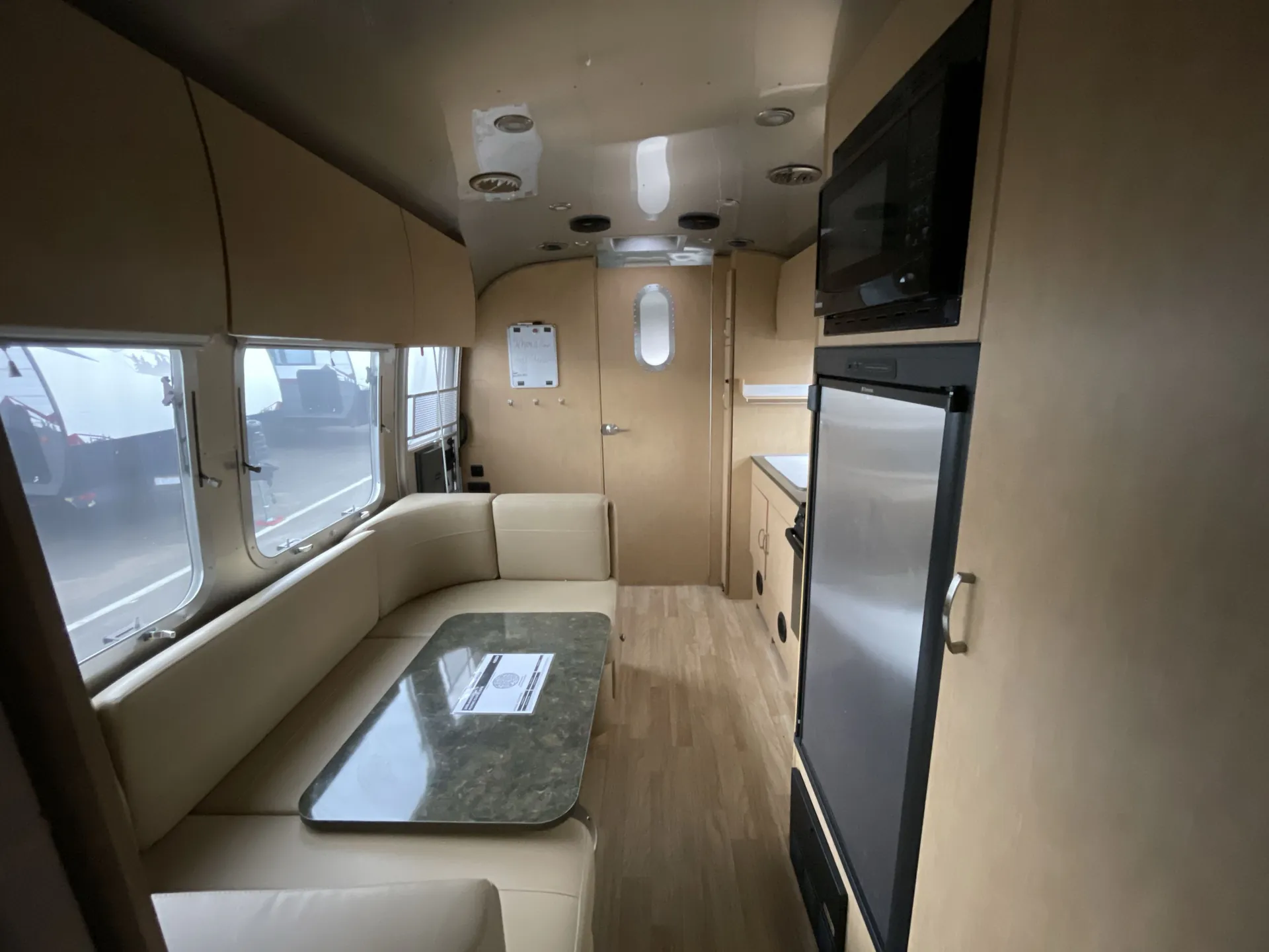 2016 Airstream Flying Cloud 23FB — living area main