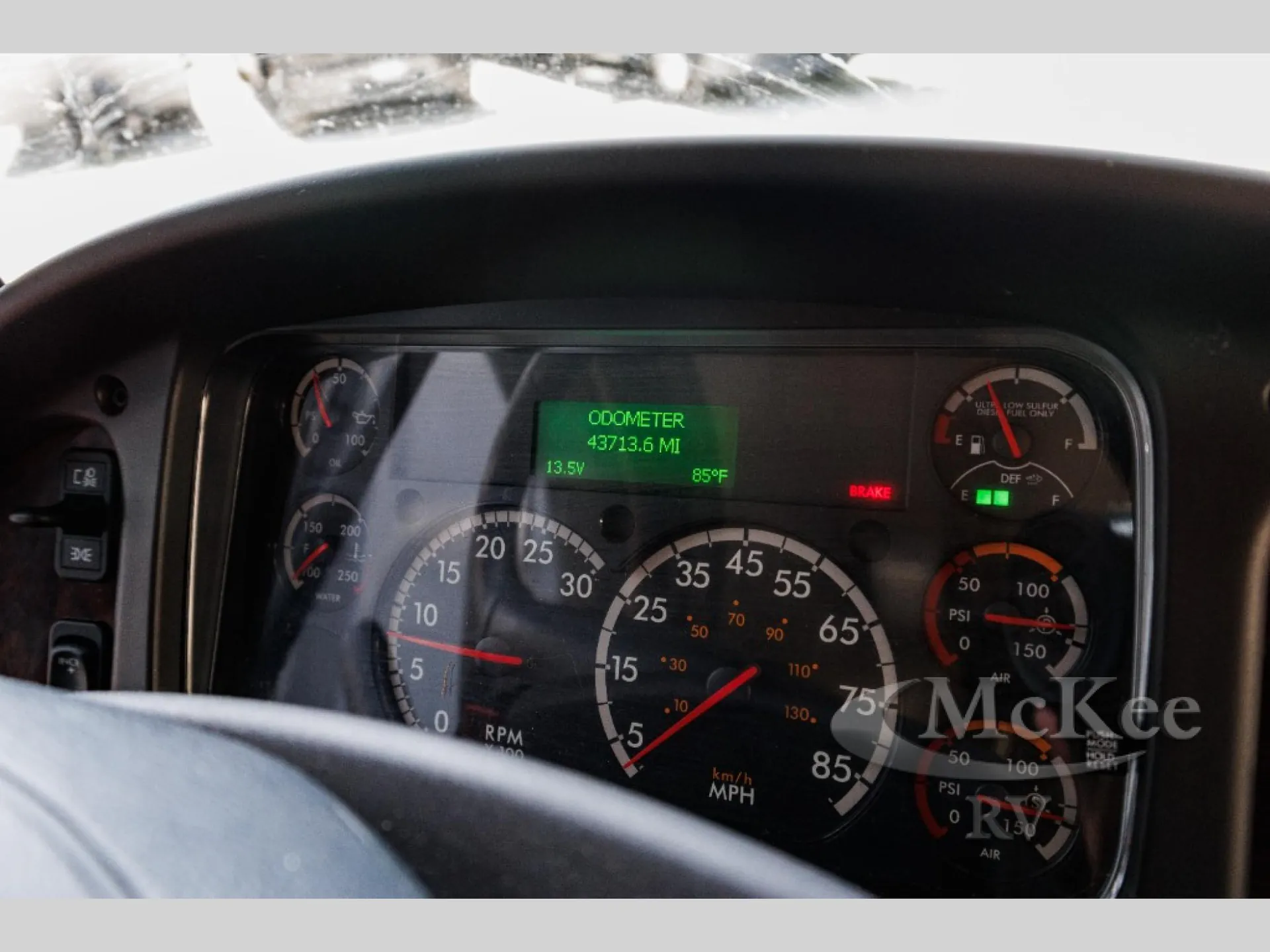 2020 Entegra Coach Accolade 37TS dealer photo 9 from McKee RV
