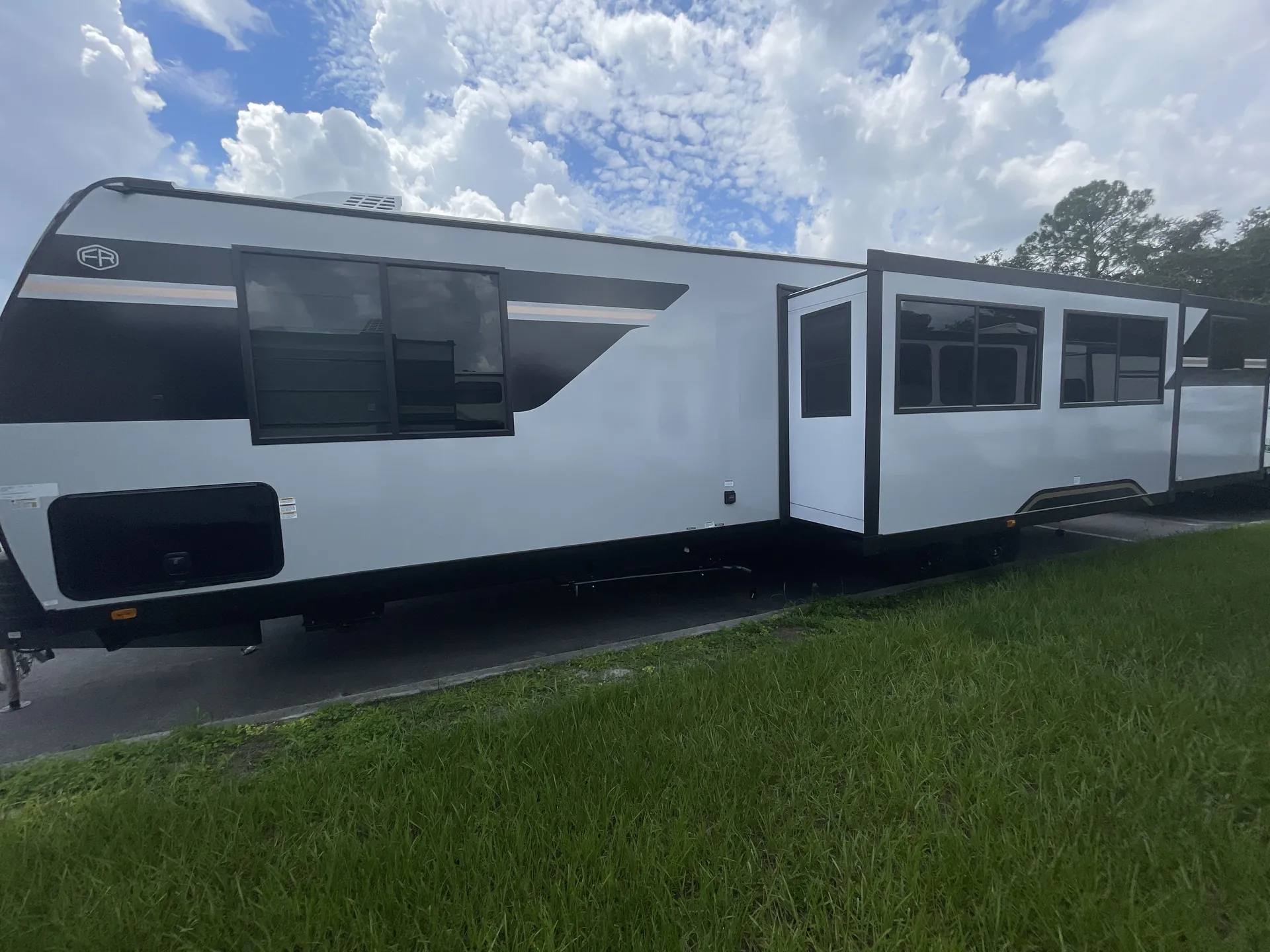2027 Forest River Vibe 3400BH — off campside