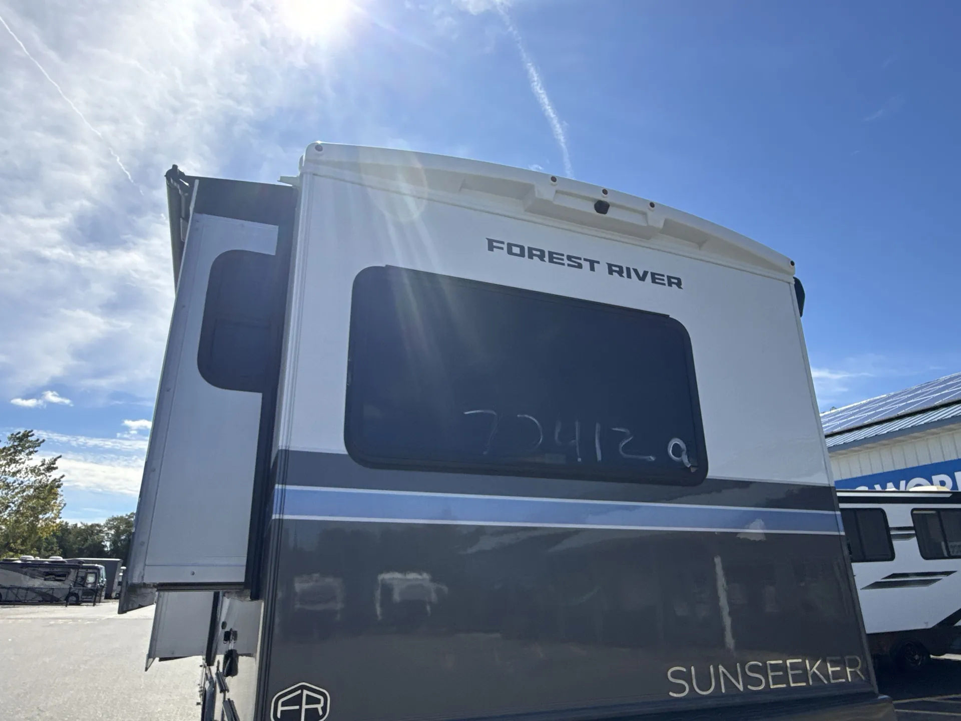 2027 Forest River Sunseeker 2860DS — living area main