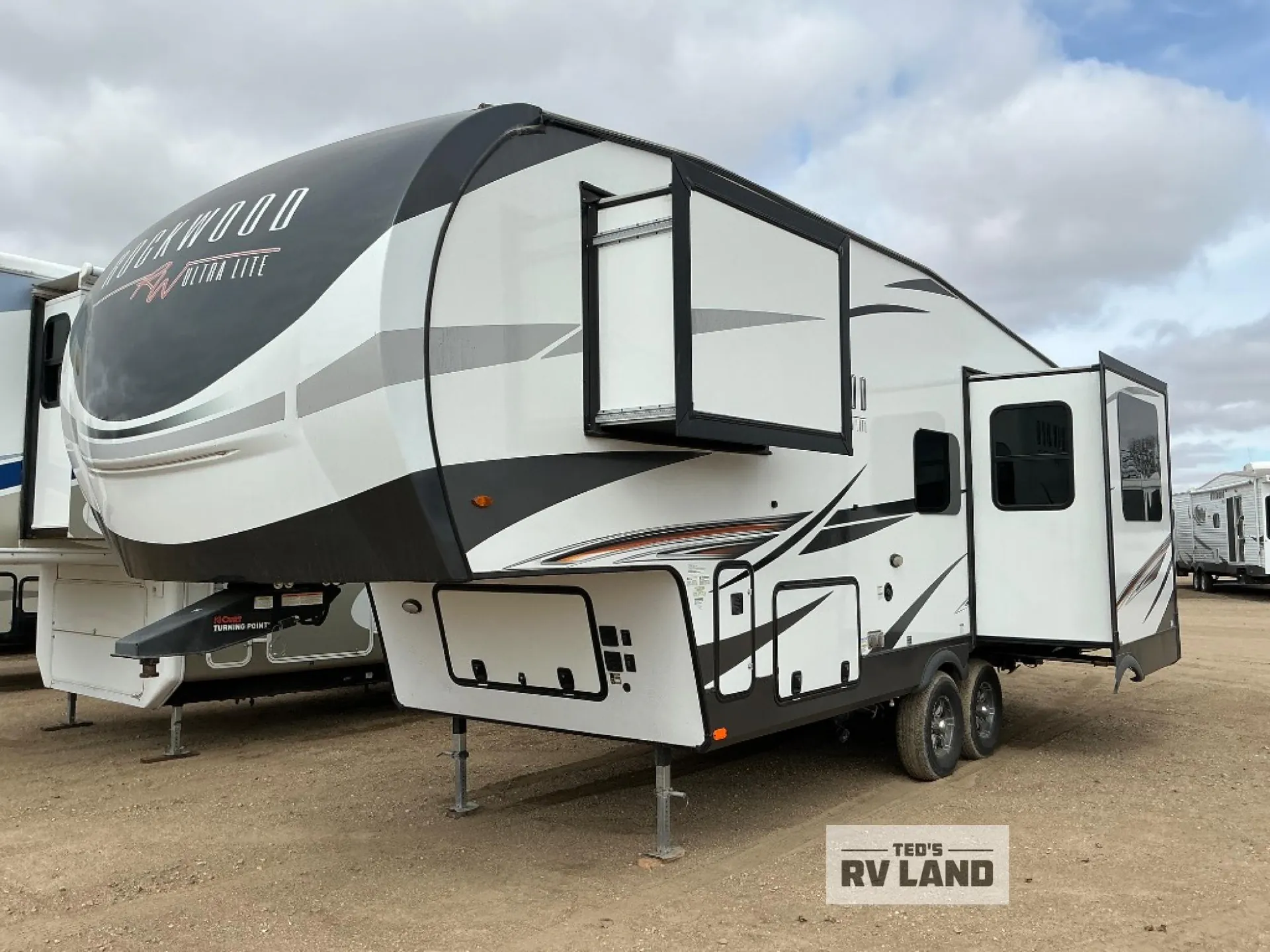2022 Forest River Rockwood Ultra Lite 2445WS - Photo 3