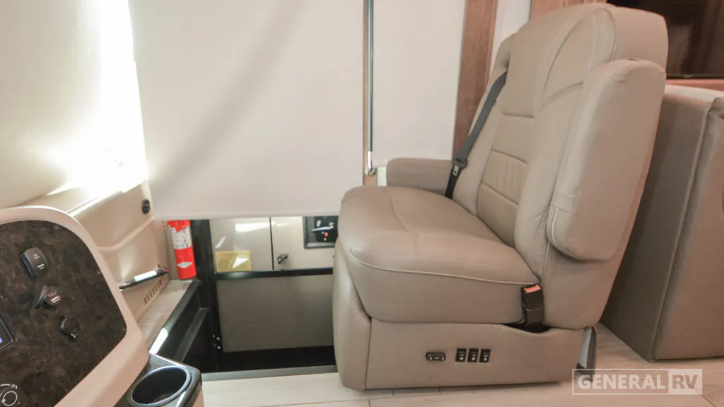 2024 Entegra Coach Reatta XL 39BH, Photos photo 12